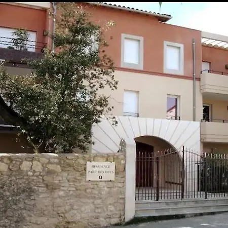Chez Louis De Uzes Apartment Exterior photo
